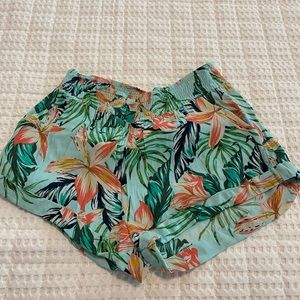 Tropical print flowy shorts